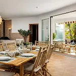 Selvatic With Pool, Cinema, Sauna & Mini Golf Arenas (Malaga)