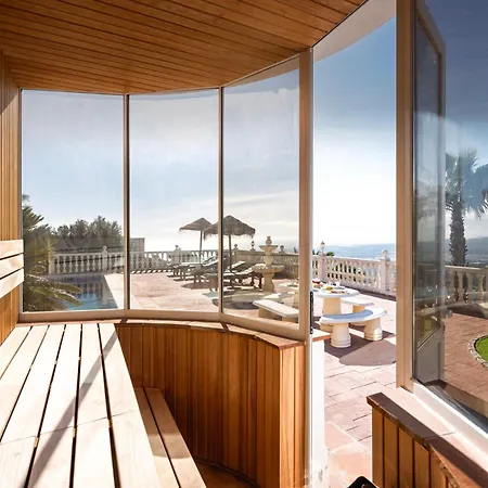 Selvatic With Pool, Cinema, Sauna & Mini Golf Villa Arenas (Malaga)